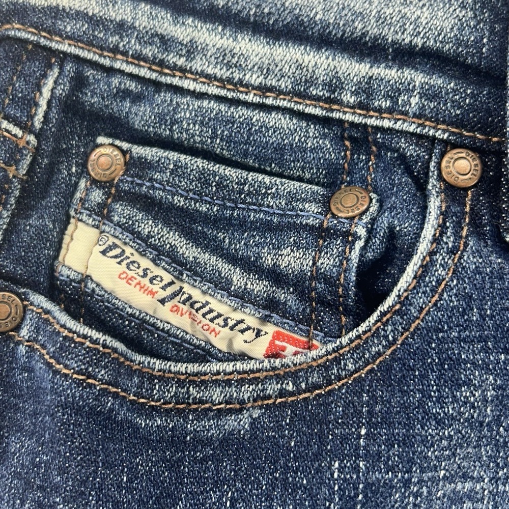 Diesel Vintage Jeans Women Size 28 Blue Denim Casual Made In Italy - Picture 3 of 10
